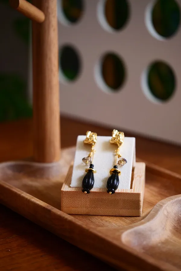Noir Royal
